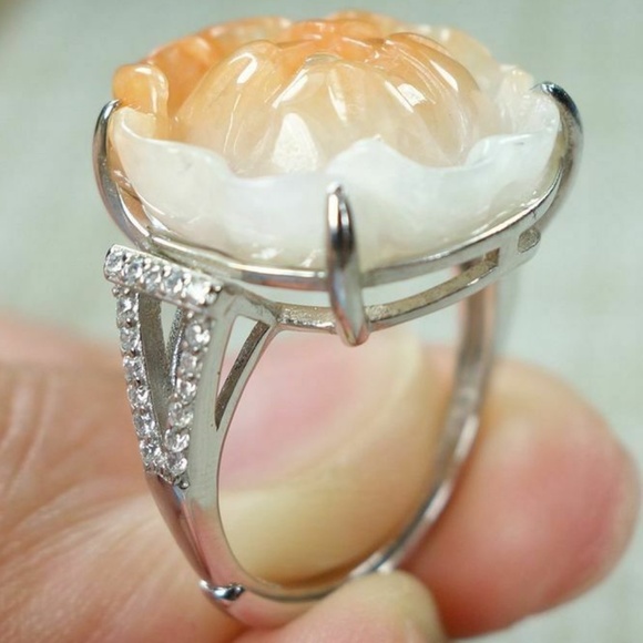 Certified Yellow 100% natural A jadeite jade Ring~Rich Flower 戒指 - Picture 3 of 12